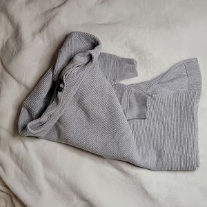 Banana republic Boat neck Sweater classic sweatshirt fabric ultra comfortab sz M